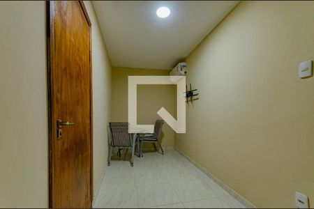 Sala de apartamento para alugar com 2 quartos, 80m² em Dois de Julho, Salvador