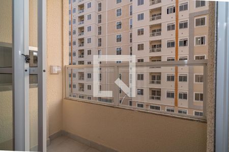 Vista da Sala de apartamento à venda com 2 quartos, 57m² em Rubem Berta, Porto Alegre