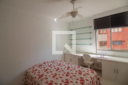 quarto 1 de apartamento para alugar com 5 quartos, 216m² em Campo Belo, São Paulo
