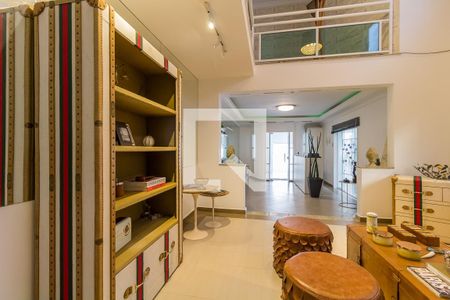 Sala de casa para alugar com 4 quartos, 300m² em Jardim Camila, Mogi das Cruzes