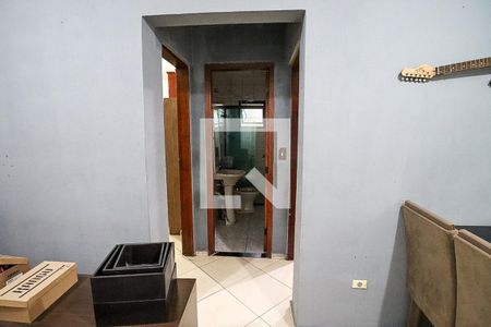 Corredor de apartamento para alugar com 2 quartos, 65m² em Picanço, Guarulhos