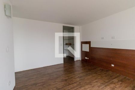 Quarto 1 Suíte de casa para alugar com 2 quartos, 140m² em Cidade Industrial de Curitiba, Curitiba