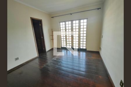 Casa à venda com 7 quartos, 341m² em Álvaro Camargos, Belo Horizonte