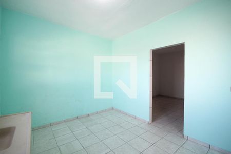 Cozinha de casa para alugar com 1 quarto, 50m² em Santo Antônio, Osasco