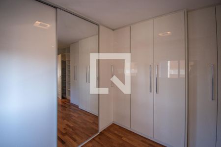 Suíte 1 de apartamento à venda com 2 quartos, 108m² em Cambuí, Campinas