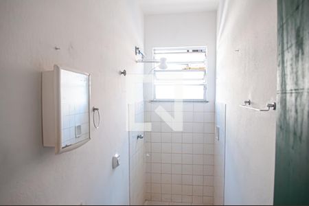 banheiro de casa para alugar com 1 quarto, 30m² em Curicica, Rio de Janeiro