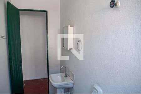 banheiro de casa para alugar com 1 quarto, 30m² em Curicica, Rio de Janeiro