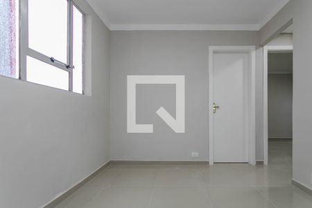 Sala de apartamento para alugar com 2 quartos, 47m² em Vila Industrial, Mogi das Cruzes