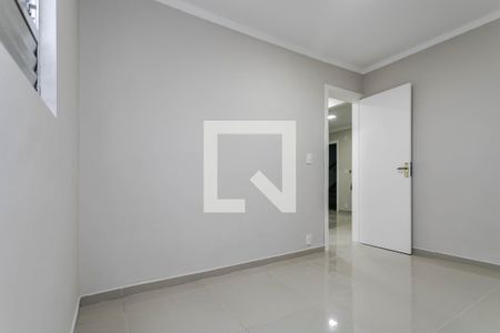 Quarto 2 de apartamento para alugar com 2 quartos, 47m² em Vila Industrial, Mogi das Cruzes