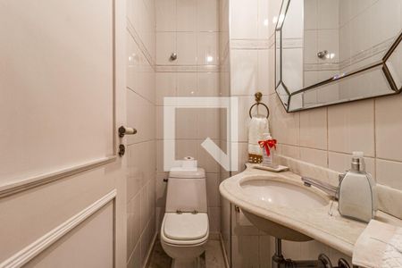 Lavabo de apartamento para alugar com 4 quartos, 220m² em Itaim Bibi, São Paulo