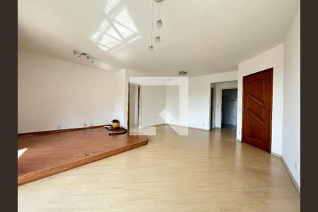 Sala de apartamento para alugar com 3 quartos, 108m² em São Judas, São Paulo