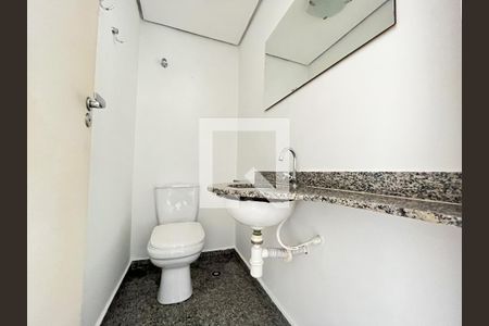 Lavabo  de apartamento para alugar com 3 quartos, 108m² em São Judas, São Paulo