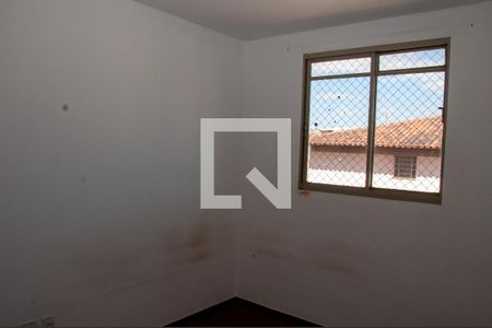 Quarto 2 de apartamento para alugar com 2 quartos, 50m² em Arvoredo, Contagem