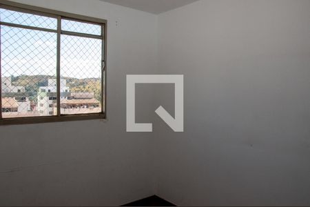 Quarto de apartamento para alugar com 2 quartos, 50m² em Arvoredo, Contagem