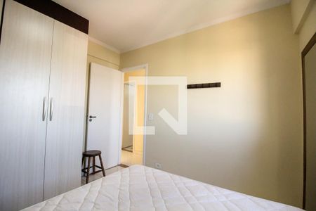 Quarto 1 de apartamento para alugar com 2 quartos, 58m² em Vila Pereira Cerca, São Paulo