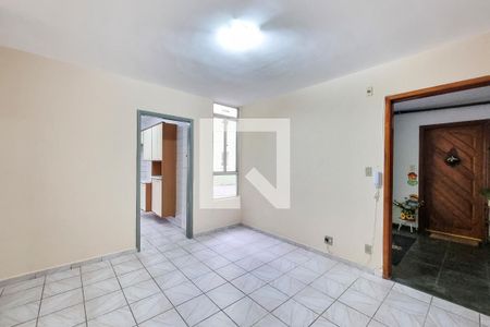 Sala de apartamento para alugar com 2 quartos, 56m² em Parque Santo Antonio, Jacareí
