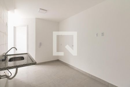 Apartamento para alugar com 35m², 2 quartos e sem vagaSala e Cozinha 