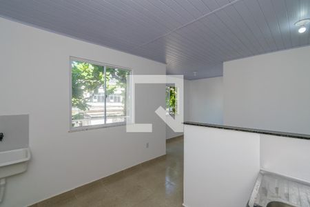 Kitnet de kitnet/studio para alugar com 1 quarto, 30m² em Bonsucesso, Rio de Janeiro