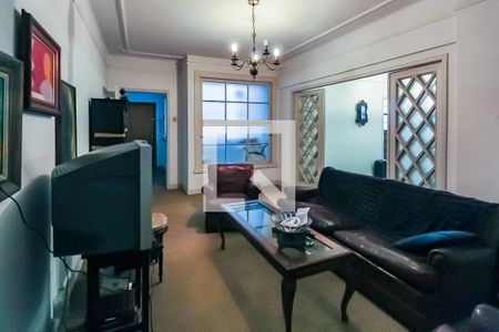 Sala de estar de apartamento para alugar com 3 quartos, 150m² em Independência, Porto Alegre