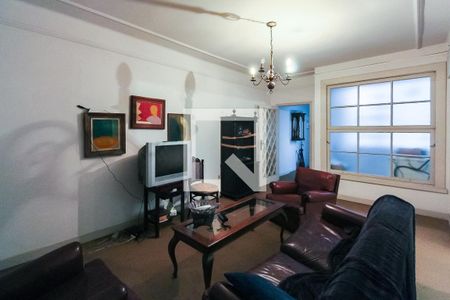 Sala de estar de apartamento para alugar com 3 quartos, 150m² em Independência, Porto Alegre