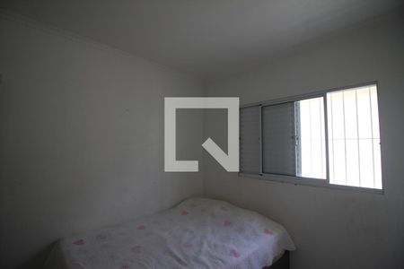 Quarto 1 de casa para alugar com 3 quartos, 160m² em Vila São Paulo, São Paulo