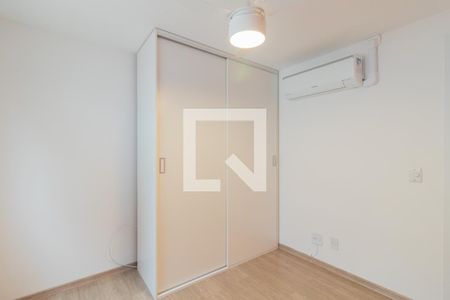 Quarto 2 de apartamento para alugar com 2 quartos, 47m² em Vila Nova, Porto Alegre