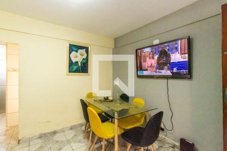 Sala de apartamento à venda com 2 quartos, 50m² em Jardim Redil, São Paulo