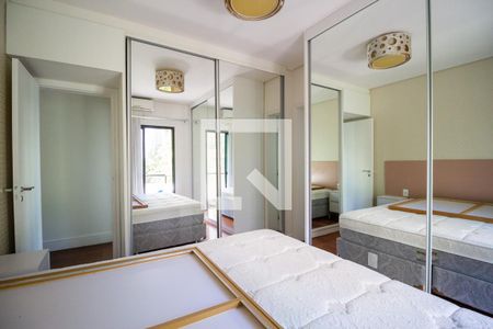 Suíte 1 de apartamento à venda com 3 quartos, 127m² em Jardim Vila Mariana, São Paulo