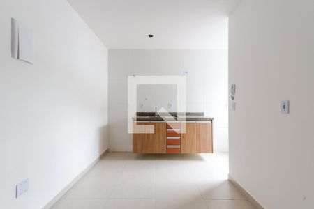 Sala e Cozinha de apartamento para alugar com 1 quarto, 25m² em Vila Constança, São Paulo