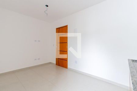 Sala e Cozinha de apartamento para alugar com 1 quarto, 25m² em Vila Constança, São Paulo