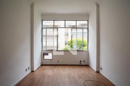 Apartamento à venda com 2 quartos, 70m² em Grajau, Rio de Janeiro