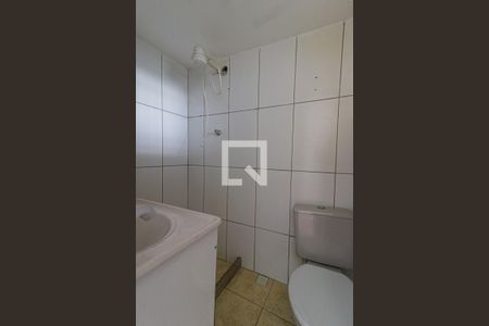 Banheiro de apartamento para alugar com 1 quarto, 45m² em Todos Os Santos, Rio de Janeiro