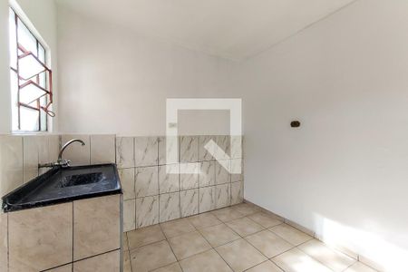 Cozinha de kitnet/studio para alugar com 1 quarto, 55m² em Jardim São Januário, São Paulo