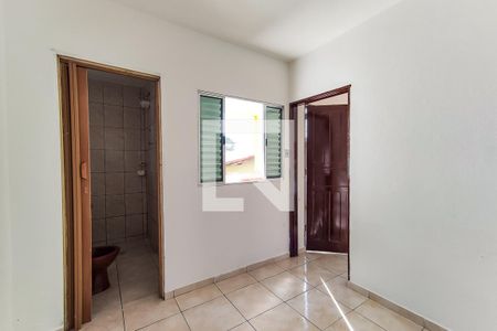 Quarto / Sala de kitnet/studio para alugar com 1 quarto, 55m² em Jardim São Januário, São Paulo