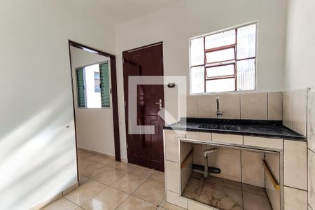 Cozinha de kitnet/studio para alugar com 1 quarto, 55m² em Jardim São Januário, São Paulo