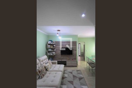 Sala de casa à venda com 4 quartos, 270m² em Vila Cleonice, São Paulo