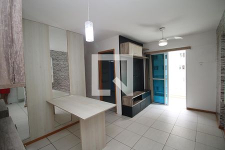 Sala de apartamento para alugar com 2 quartos, 64m² em Vila da Penha, Rio de Janeiro