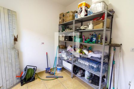 Casa à venda com 600m², 4 quartos e 6 vagas Casa à venda com 600m², 4 quartos e 6 vagasLavanderia