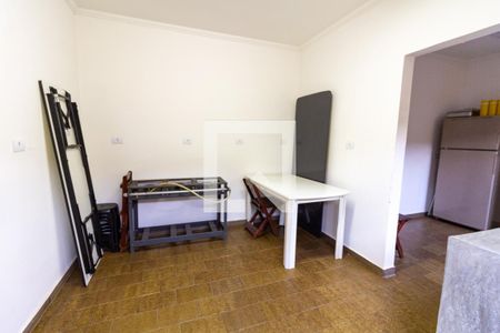 Casa à venda com 600m², 4 quartos e 6 vagas Casa à venda com 600m², 4 quartos e 6 vagasCopa