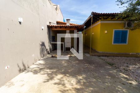 Casa à venda com 600m², 4 quartos e 6 vagas Casa à venda com 600m², 4 quartos e 6 vagasChurrasqueira
