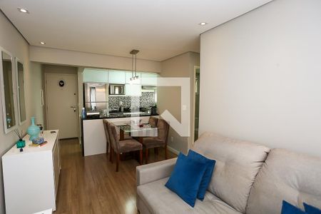 Sala de apartamento à venda com 2 quartos, 51m² em Vila Suzana, São Paulo