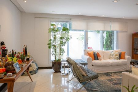 Sala de casa à venda com 4 quartos, 400m² em Perdizes, São Paulo