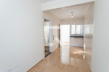 Sala e cozinha de apartamento à venda com 2 quartos, 45m² em Vila Portuguesa, São Paulo