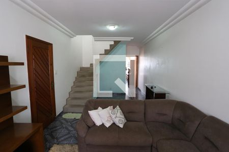 Sala de casa para alugar com 3 quartos, 190m² em Itaquera, São Paulo