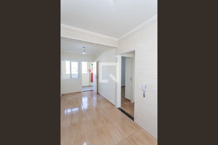 Sala e cozinha de apartamento à venda com 2 quartos, 45m² em Vila Portuguesa, São Paulo
