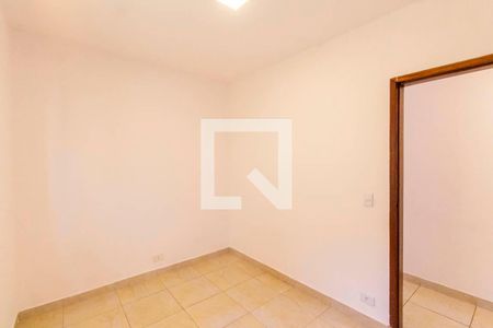 Quarto 1 de casa para alugar com 2 quartos, 70m² em Jardim Lisboa, São Paulo