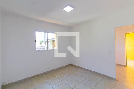 Sala  de casa para alugar com 2 quartos, 70m² em Jardim Lisboa, São Paulo