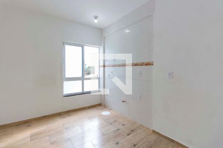 Sala, cozinha e lavanderia  de apartamento para alugar com 1 quarto, 45m² em Jardim Algarve, Alvorada