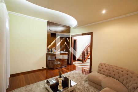 Sala 1 de casa à venda com 4 quartos, 250m² em Ouro Preto, Belo Horizonte