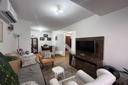 Sala de apartamento à venda com 2 quartos, 90m² em Camaquã, Porto Alegre